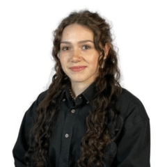 Courtney - profile image