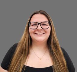 Julie Henckel - profile image