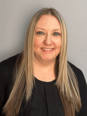 Candi Shrum - profile image