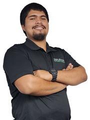 Carlos R - profile image