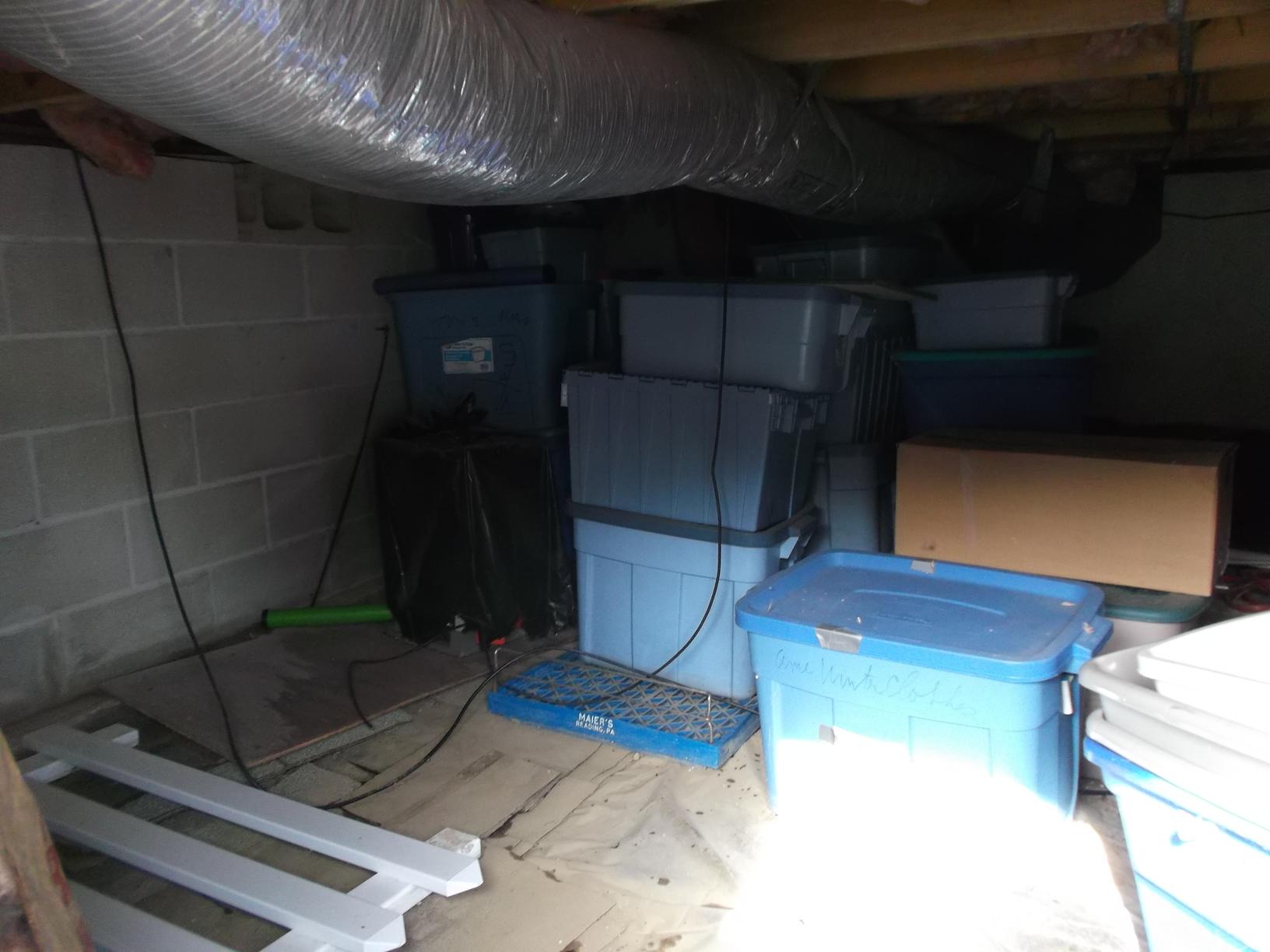 Crawl Space Repair Goshen, NJ Nasty Crawl Space Storage