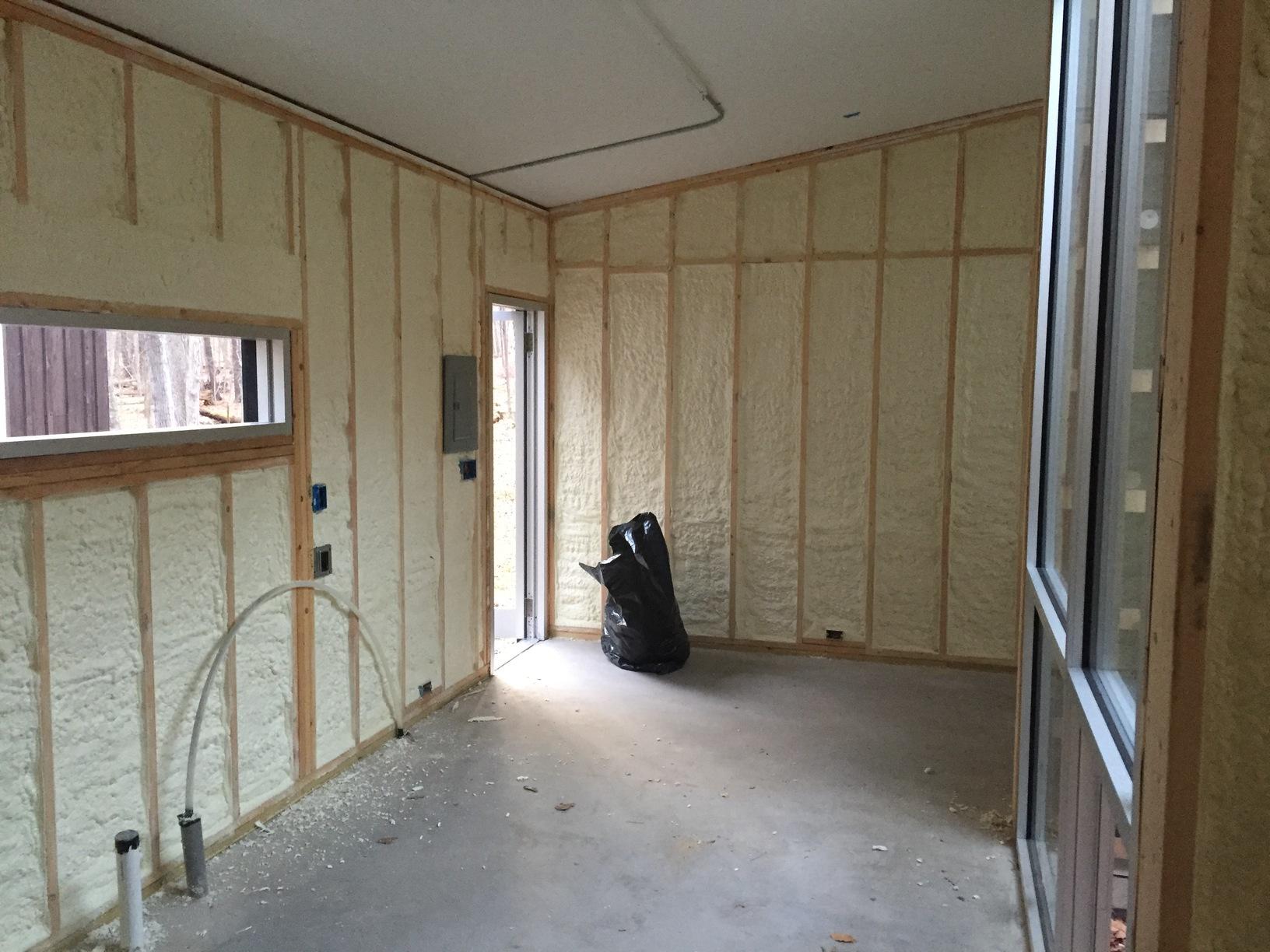 Spray Foam Insulation - Closed Cell Spray Foam in ...