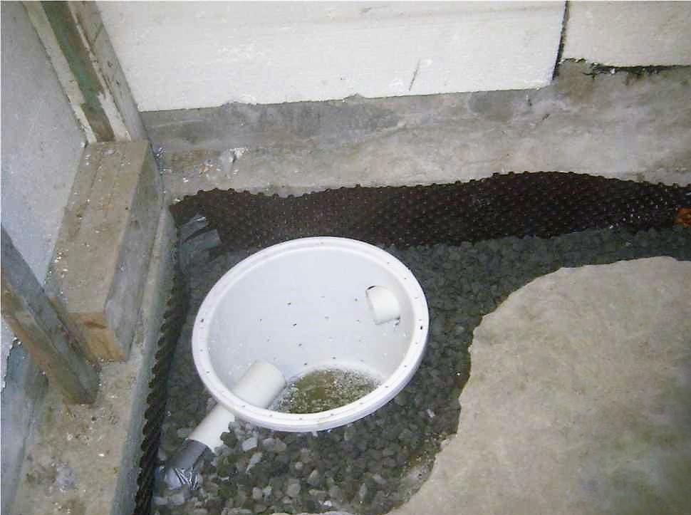 Imperméabilisation de soussol Installation d'un drain de fondation intérieur à La Prairie, Qc Imperméabilisation de soussol Installation d'un drain de fondation intérieur à La Prairie, Qc