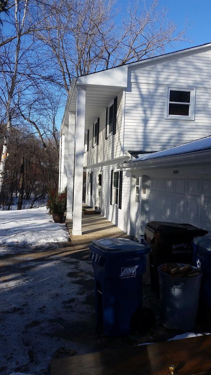 Siding Repair in MN Old Vinyl Siding