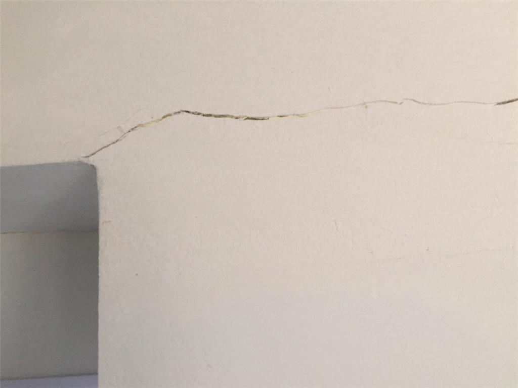 Foundation Repair Foundation Settlement Door and Crack Symptoms