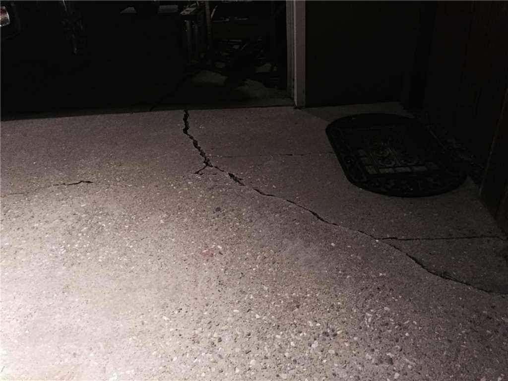 Foundation Repair Wood Replacement and Poly Need in Inglewood, Ca