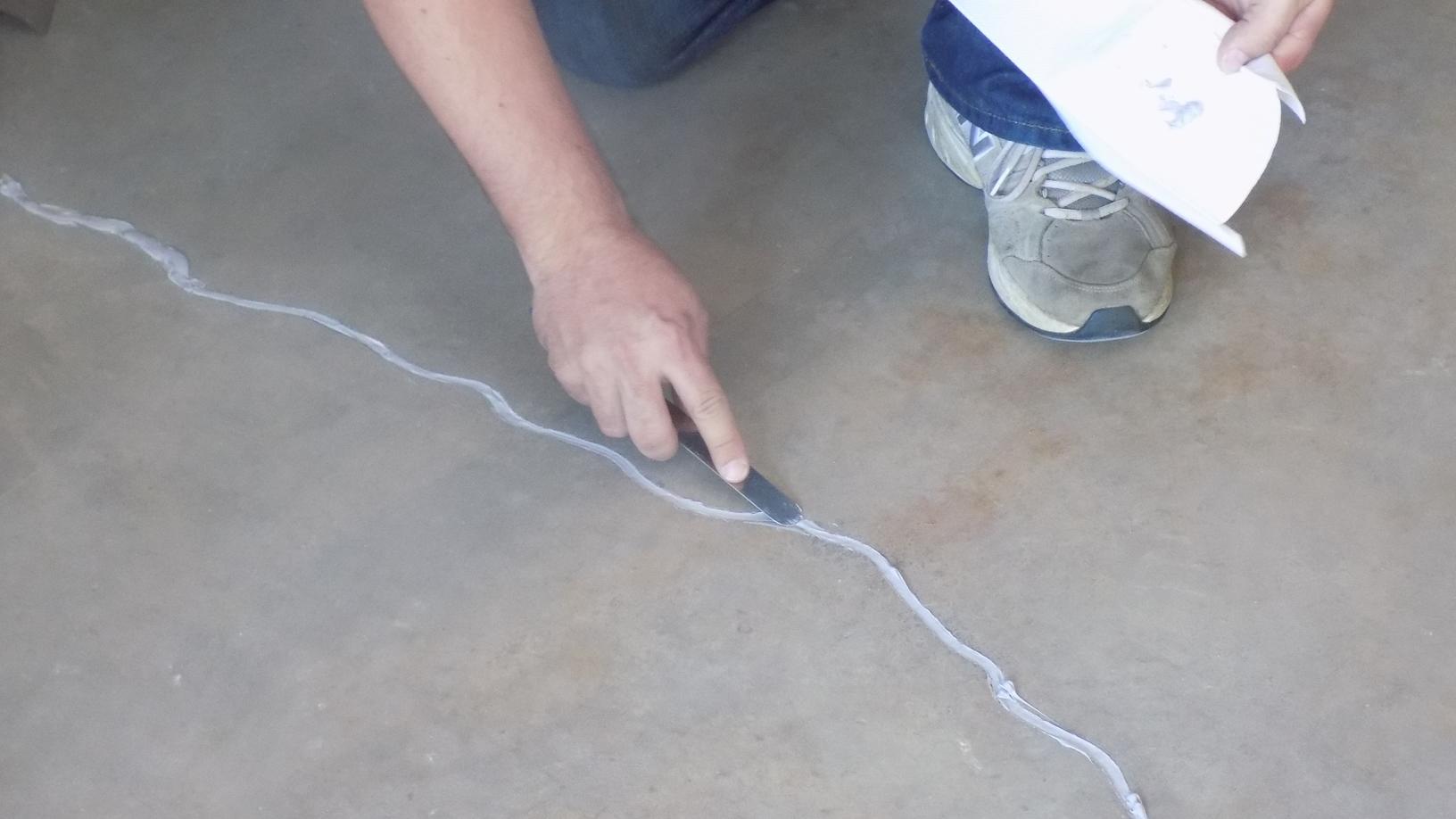 Concrete Repair Garage Floor Crack Seal Hudson Nh Smoothing