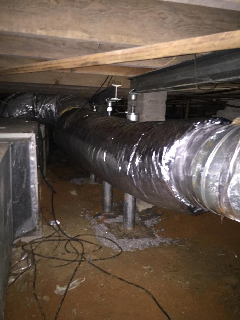 Foundation Services Uneven Floors Remedied With Smartjacks In Thomson Sc The Signs Of Sagging Floor Joist