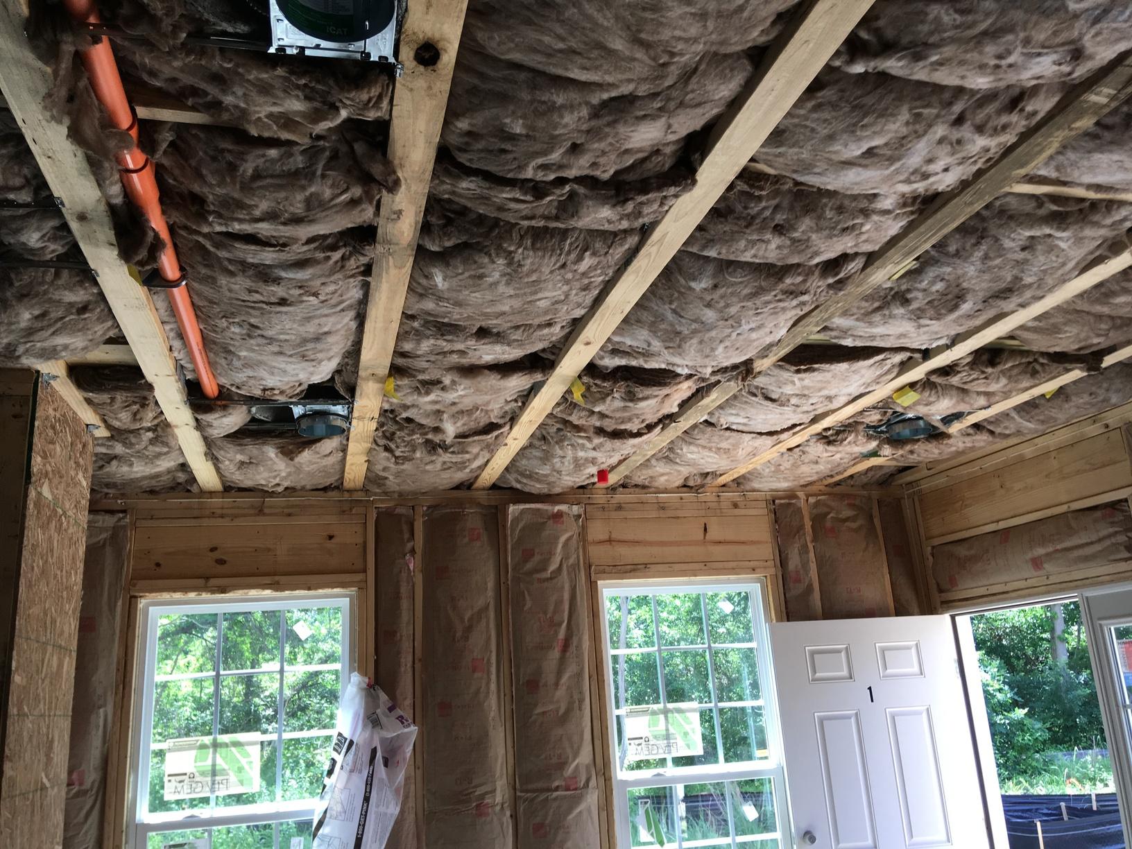 Insulation Services Rose Glen Park, NJ Townhouses Receive Fiberglass