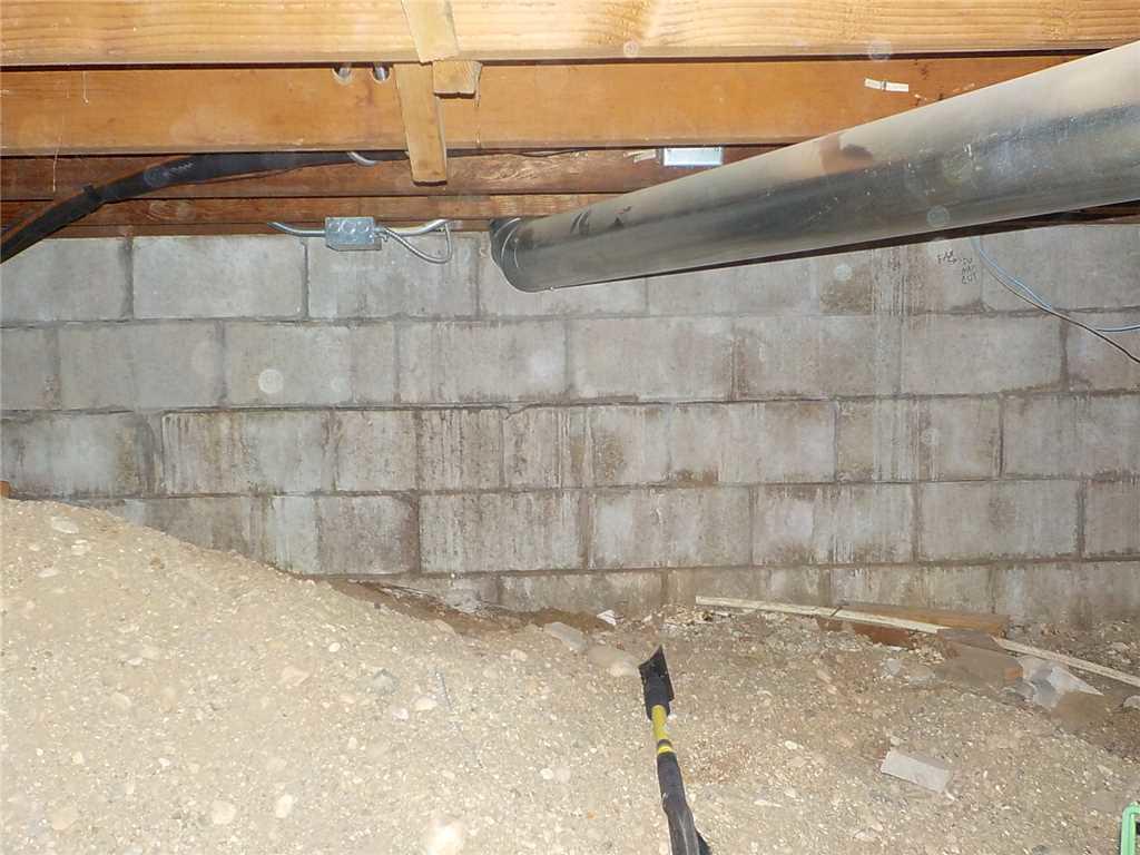 Crawl Space Repair Wet Basement Repaired in Grand Rapids, MI Dirt