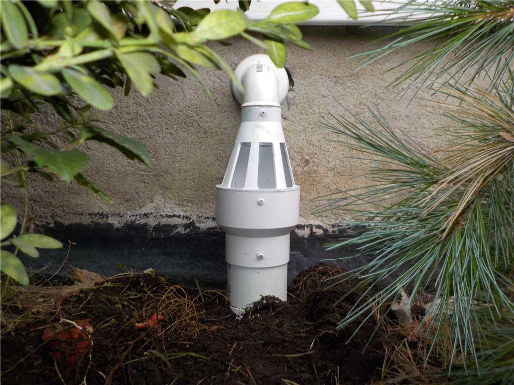 ELK Soulagement Gel 4 - Utilisation entre une ligne de pompe de puisard de 1,5 et une ligne de décharge de 4 - Transition de tuyau qui soulage la pression de l'eau