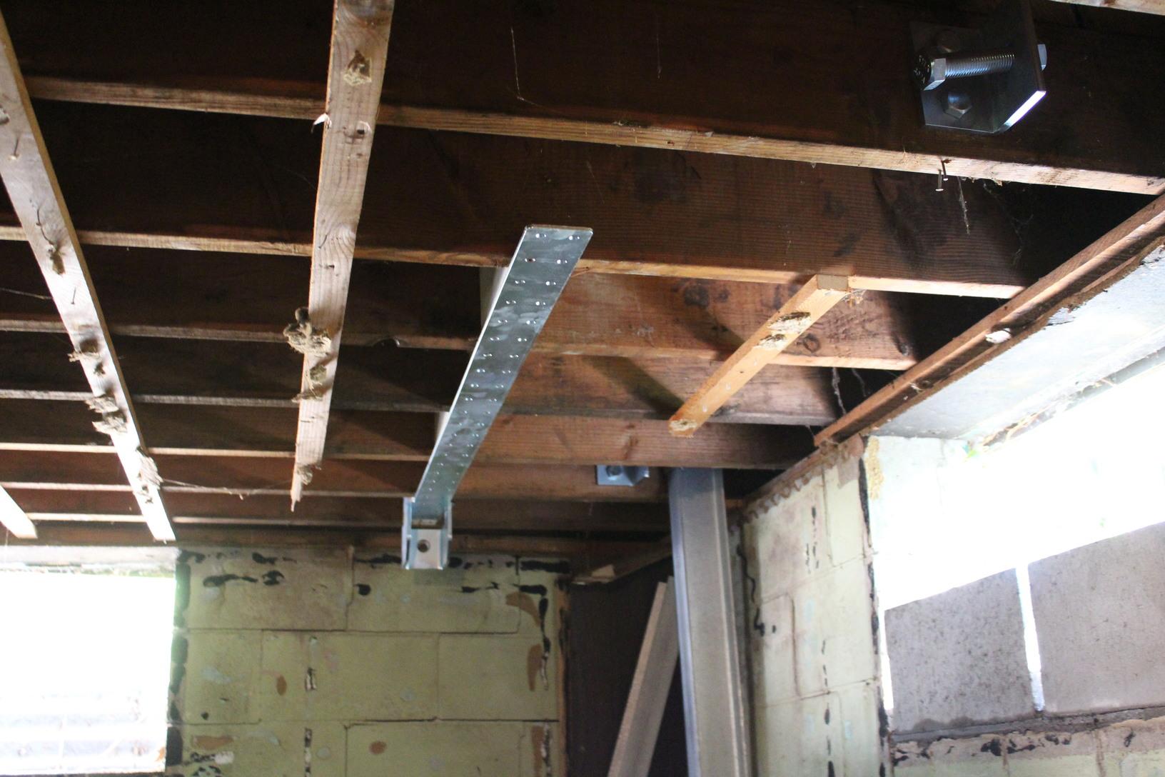 Foundation Repair Foundation Wall Bracing in Des Moines Foundation Repair Foundation Wall Bracing in Des Moines