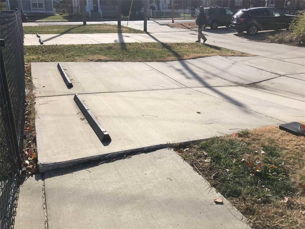 Concrete Lifting and Leveling PolyLevel Needed for St.Louis, Missouri