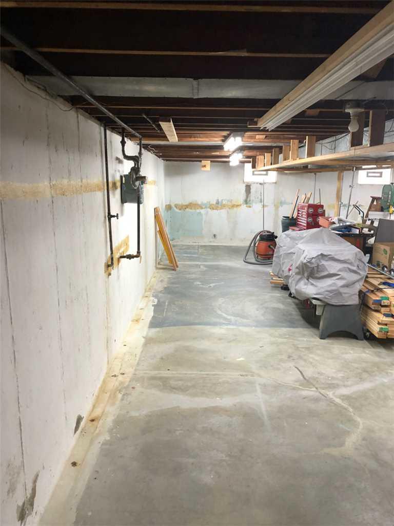 Basement Waterproofing CleanSpace Installed in Florissant, Missouri