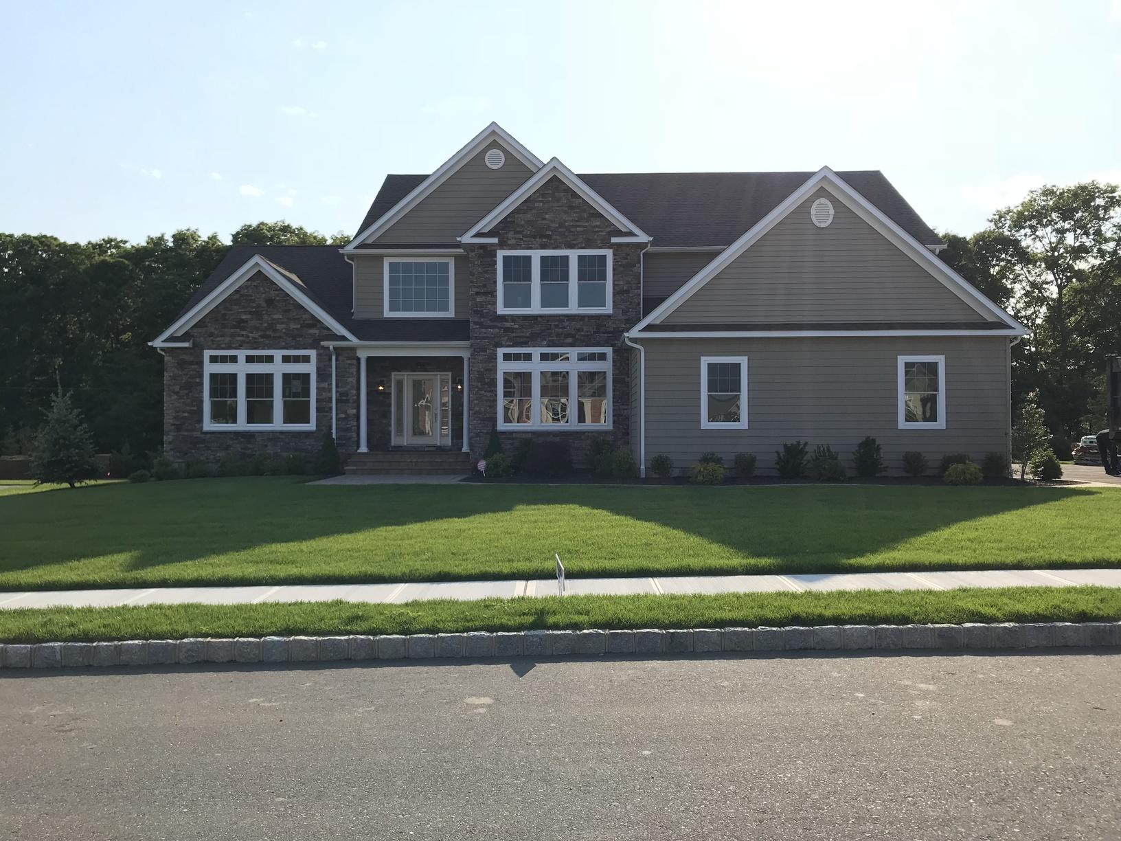 Lake Grove New Construction New Construction in Lake Grove