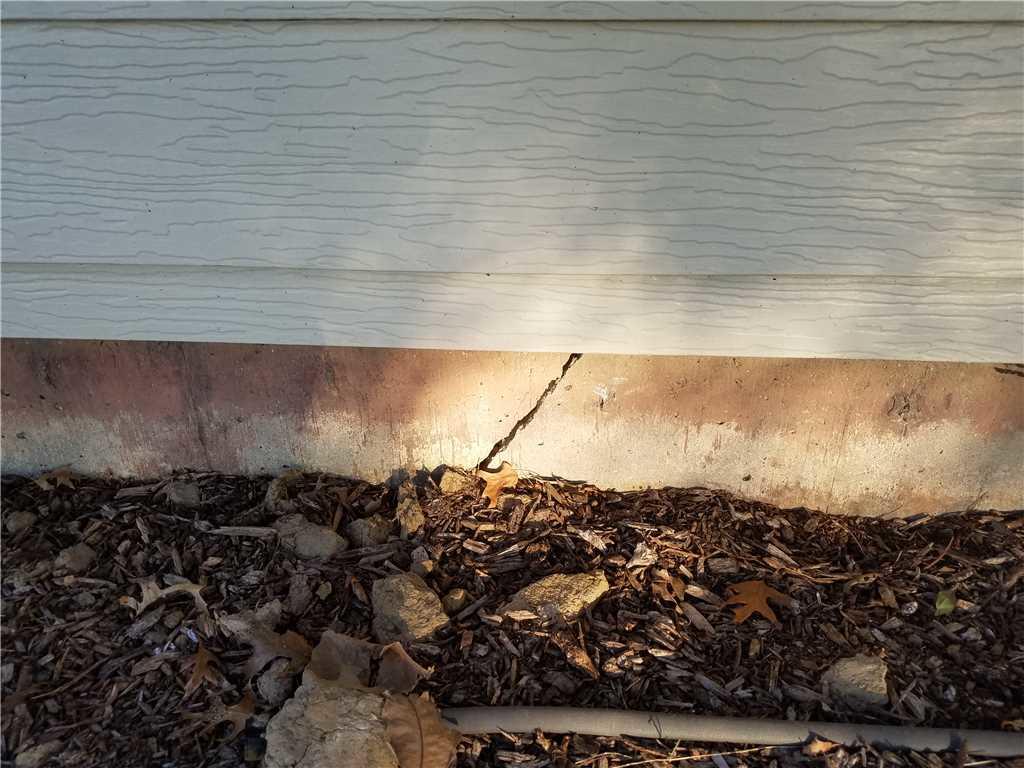 Foundation Repair Common Signs of Foundation Damage in Wentzville, MO