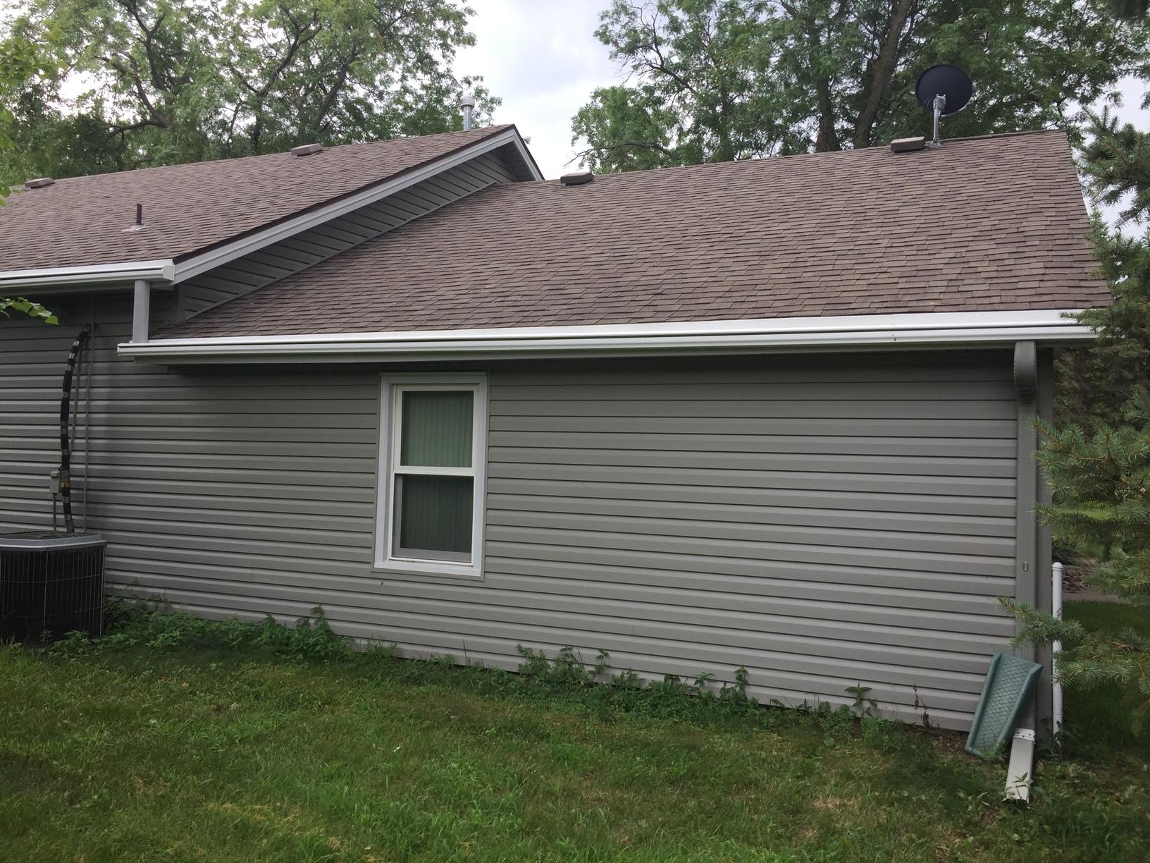 Midlands Home Solutions Leafguard Gutters Downspouts Gutter Drop In Installed In Waterloo Ne