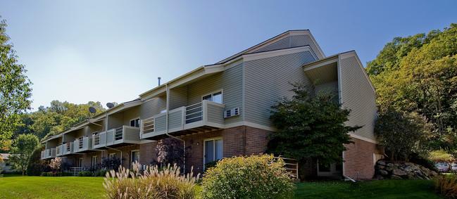 Roof Replacement - Commercial Roofing Projects - Cedar Glen Apartments