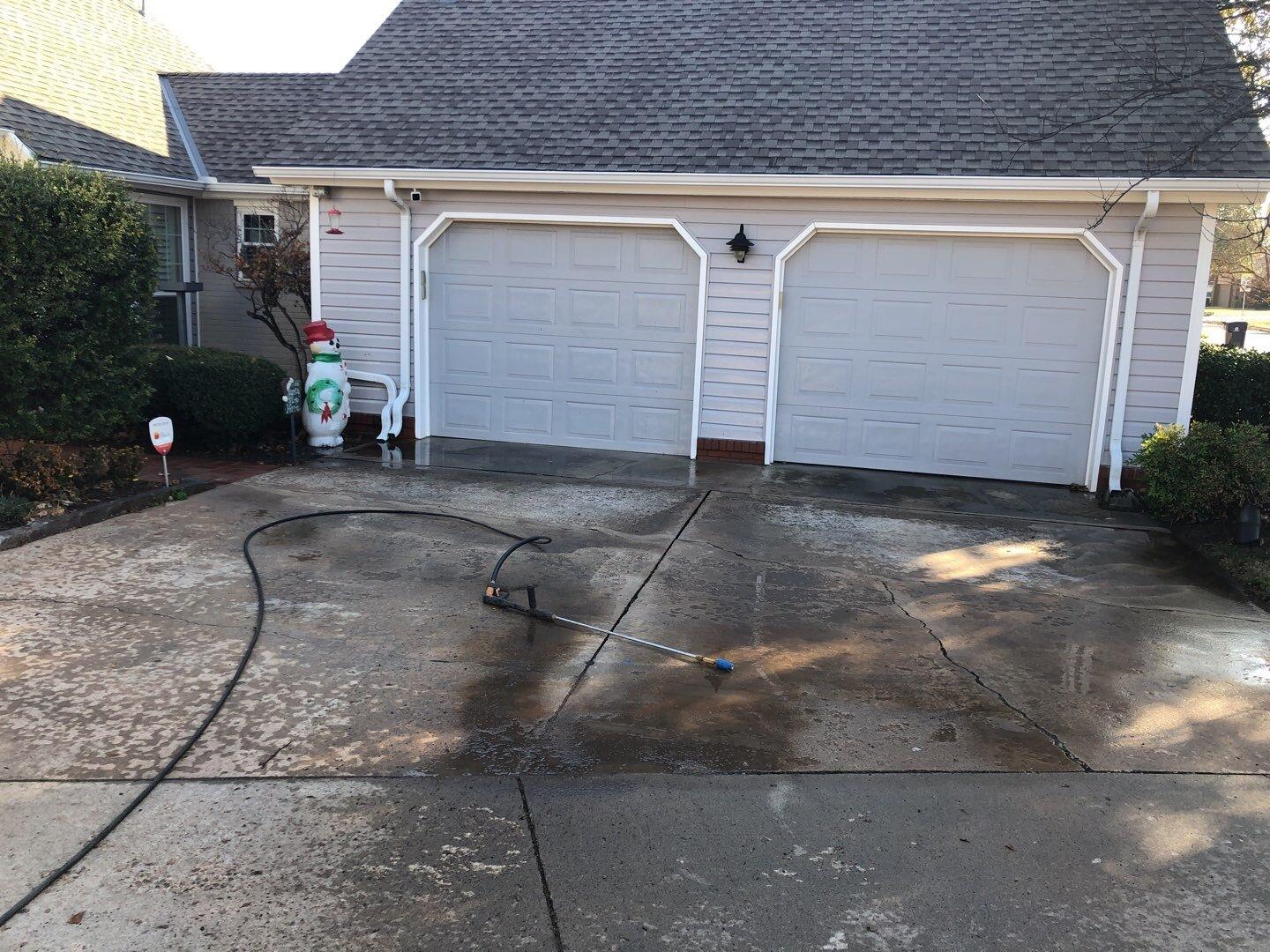 Unlevel Driveway Repair In Oklahoma City Ok Uneven Driveway In Oklahoma City Ok