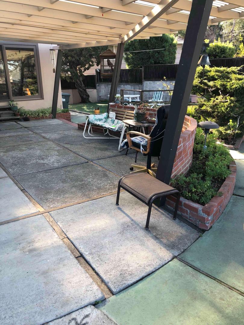 Concrete Leveling Examples of Sunken Concrete slabs needing Polylevel