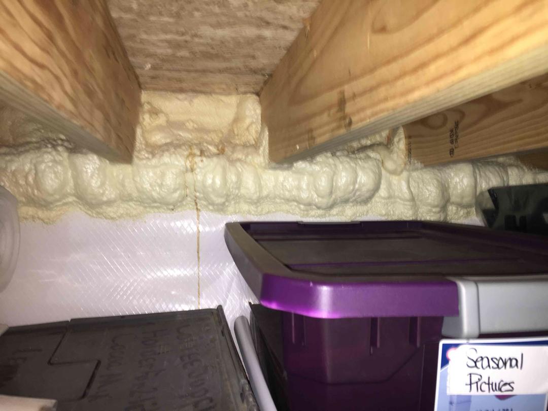 joists crawlspace