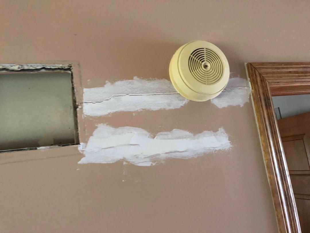 Foundation Repair PushPiers in Warrenton, MO Home Cracks in Drywall