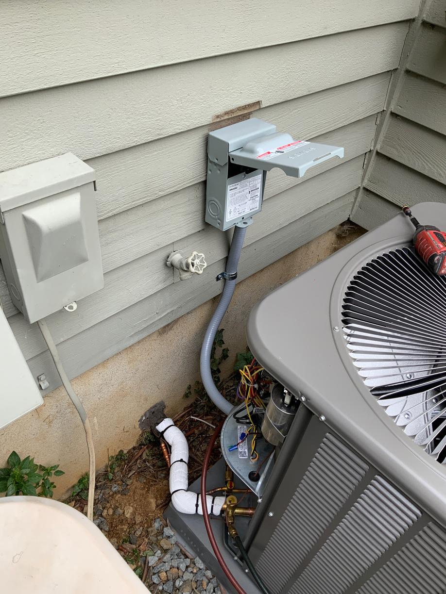 Pipe Works Services, Inc. Heating Lennox HVAC Installation in