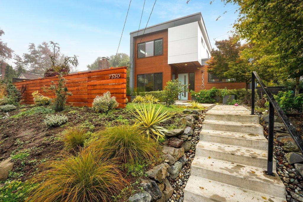 Pacific Exteriors LLC Photo Album Hardie Panels on