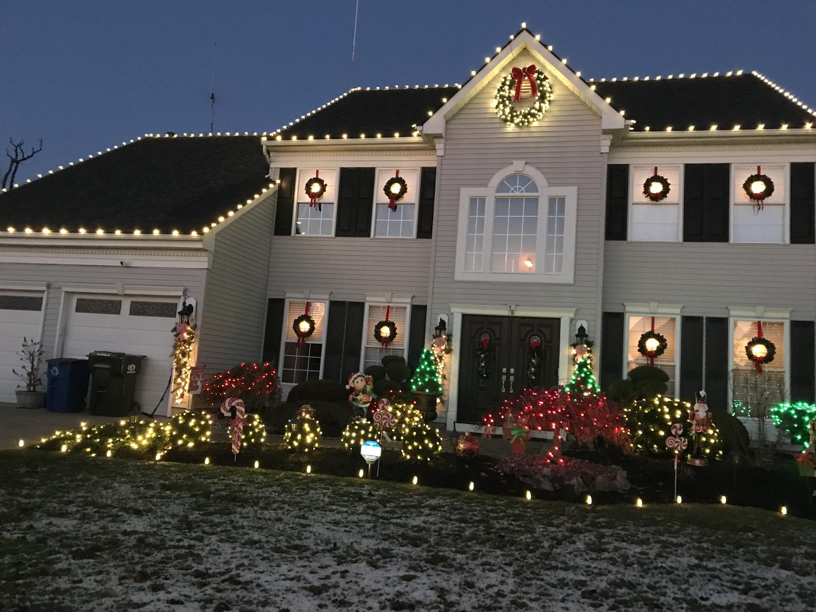 Professional Christmas Lights in Howell NJ Professional Christmas Professionals Christmas Lights