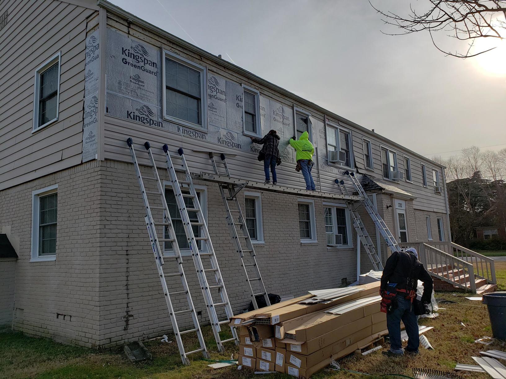 Vinyl Siding Job Progression 4