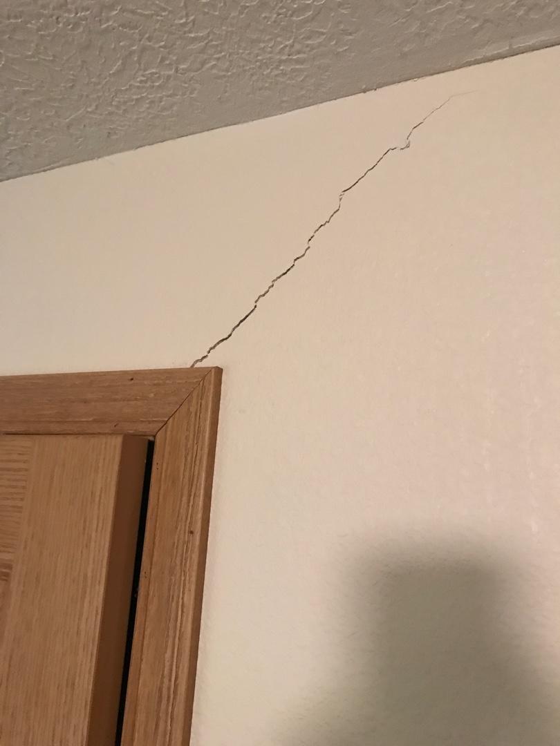 Foundation Repair Sings of Foundation Problems in Rolla, MO Home