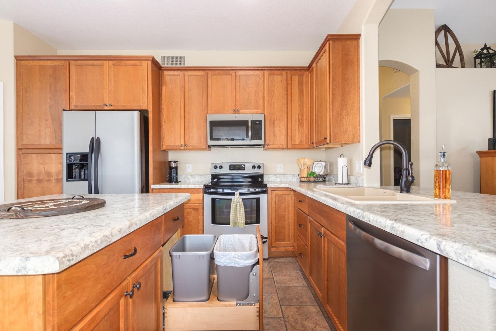 Kitchen Remodel in Glendale Kitchen Remodel in Glendale