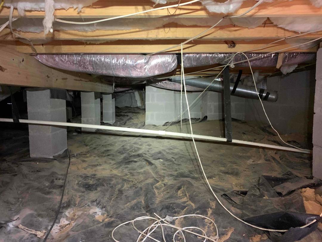 Crawl Space Moisture Control - Sealing & Encapsulating Crawl Space in Williamsburg, VA ...