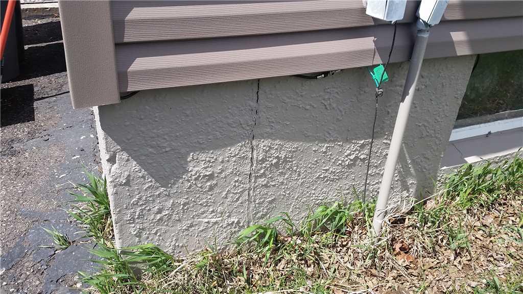 Foundation Repair Foundation and Waterproofing Support for Leaky