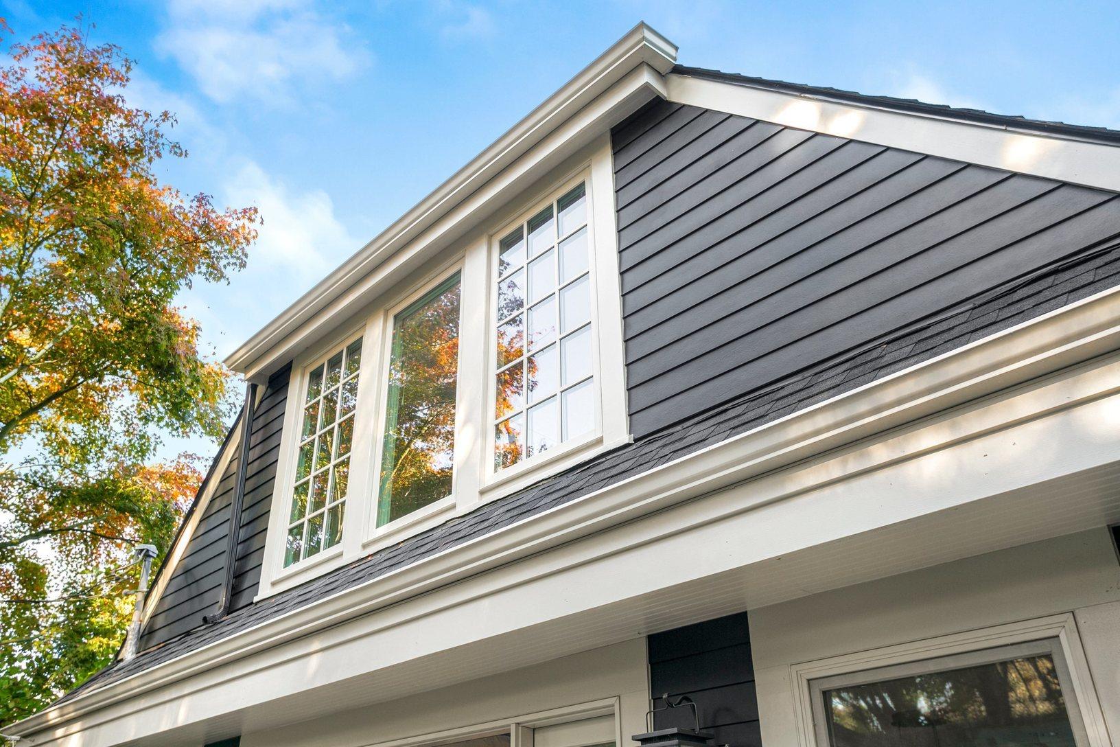 Siding Classic Seattle Home in Madrona James Hardie Fascia