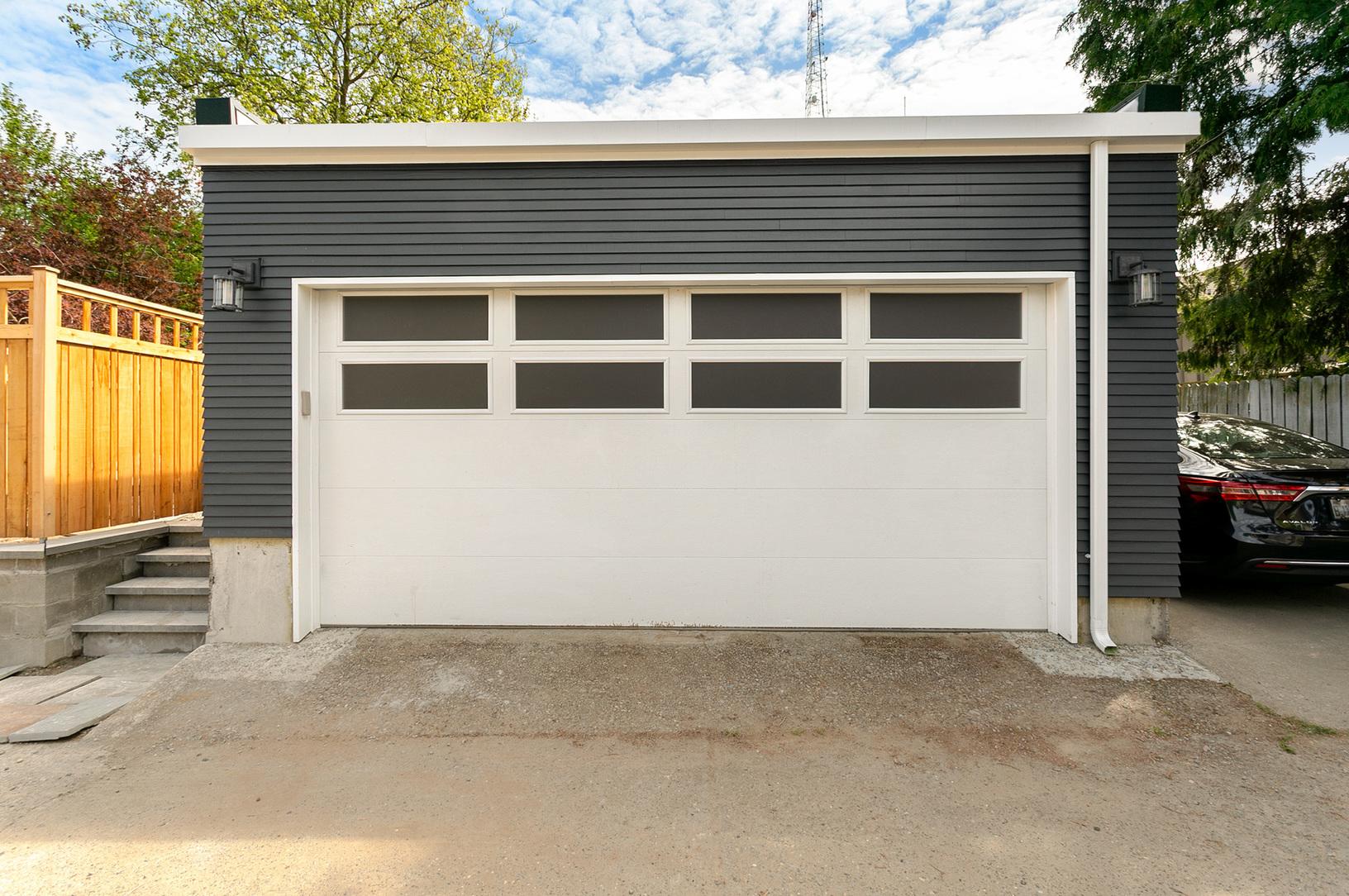 Siding Old School Beauty in Queen Anne Detached Garage