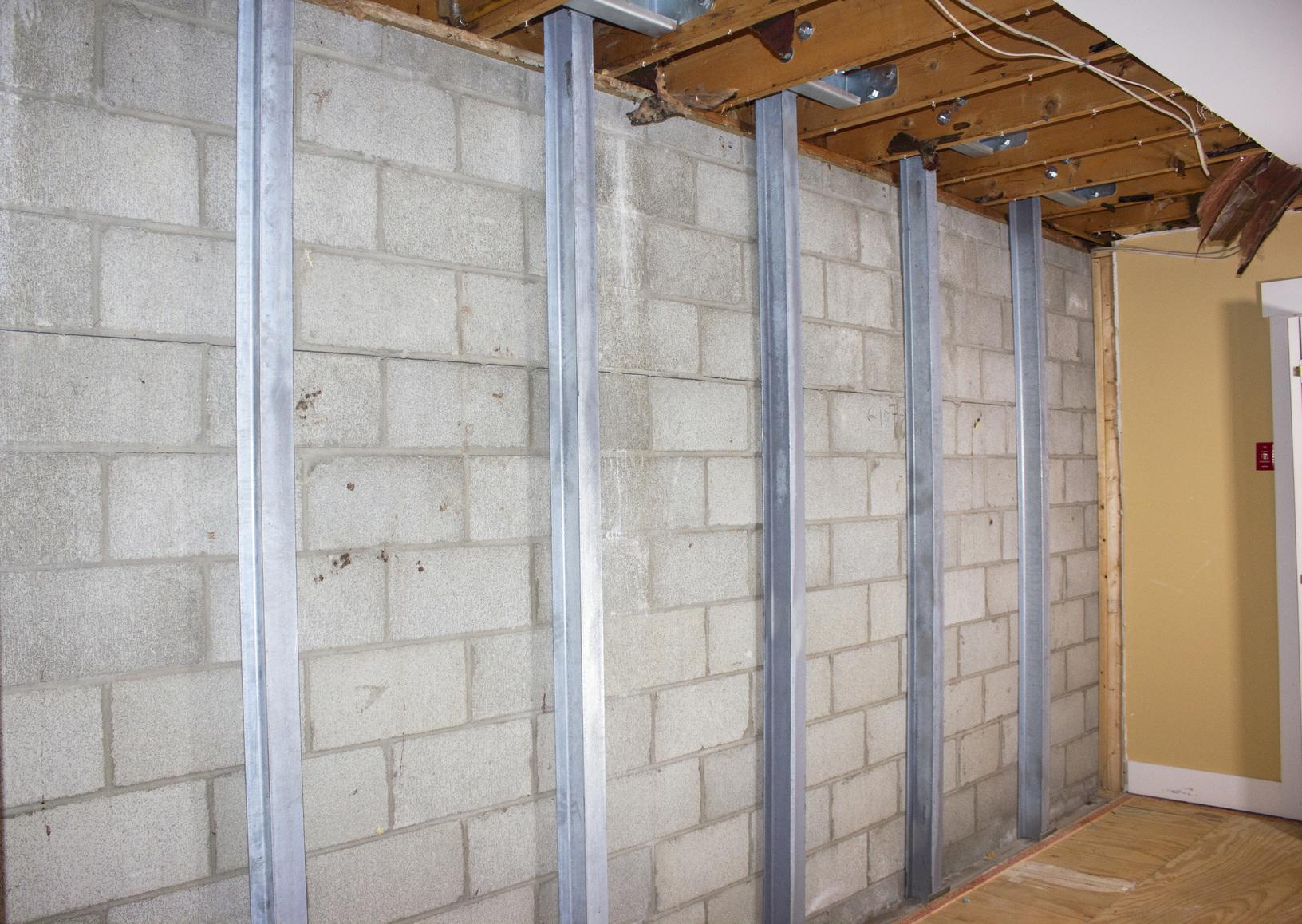 Northern Basement Systems Power Brace installation in Rindge, New