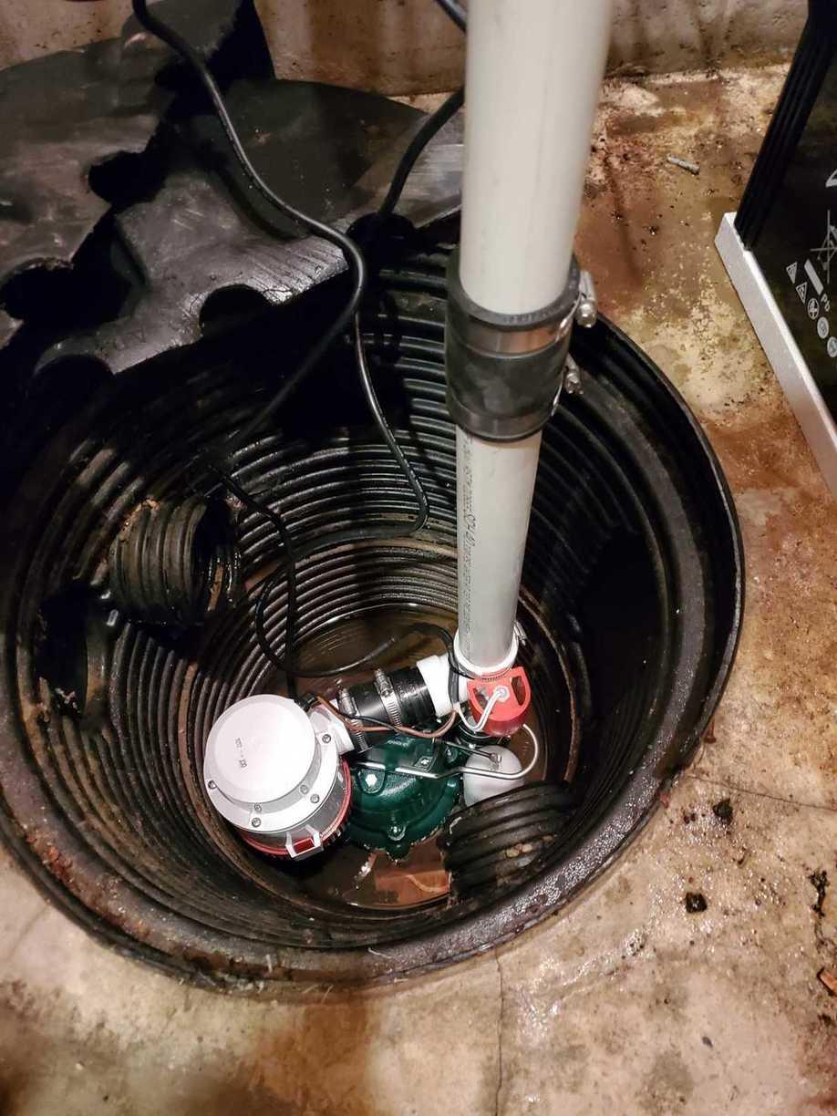 Sump Pumps Sump Fitted with UltraSump Battery BackUp and TimeMachine