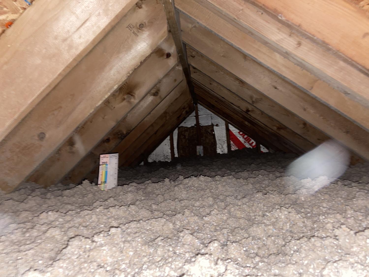 Attic Insulation Under Insulated Attic Howell, MI 48843 Blanketing