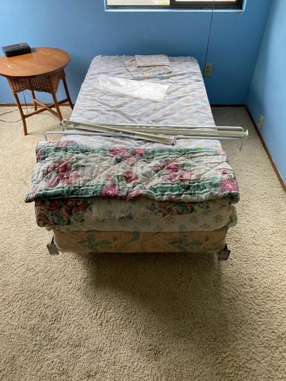The Junkluggers of North Puget Sound Mattress Removal Photo Album