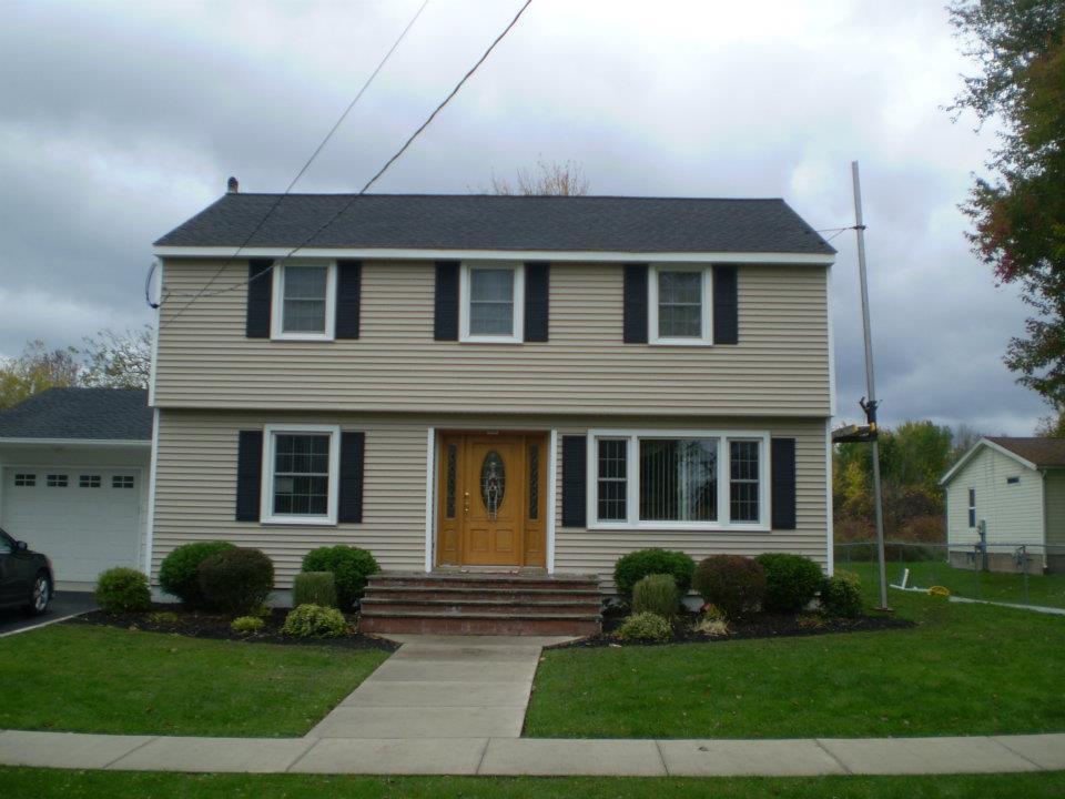 Vinyl Siding Siding Installed by Marshall Exteriors Newly Added