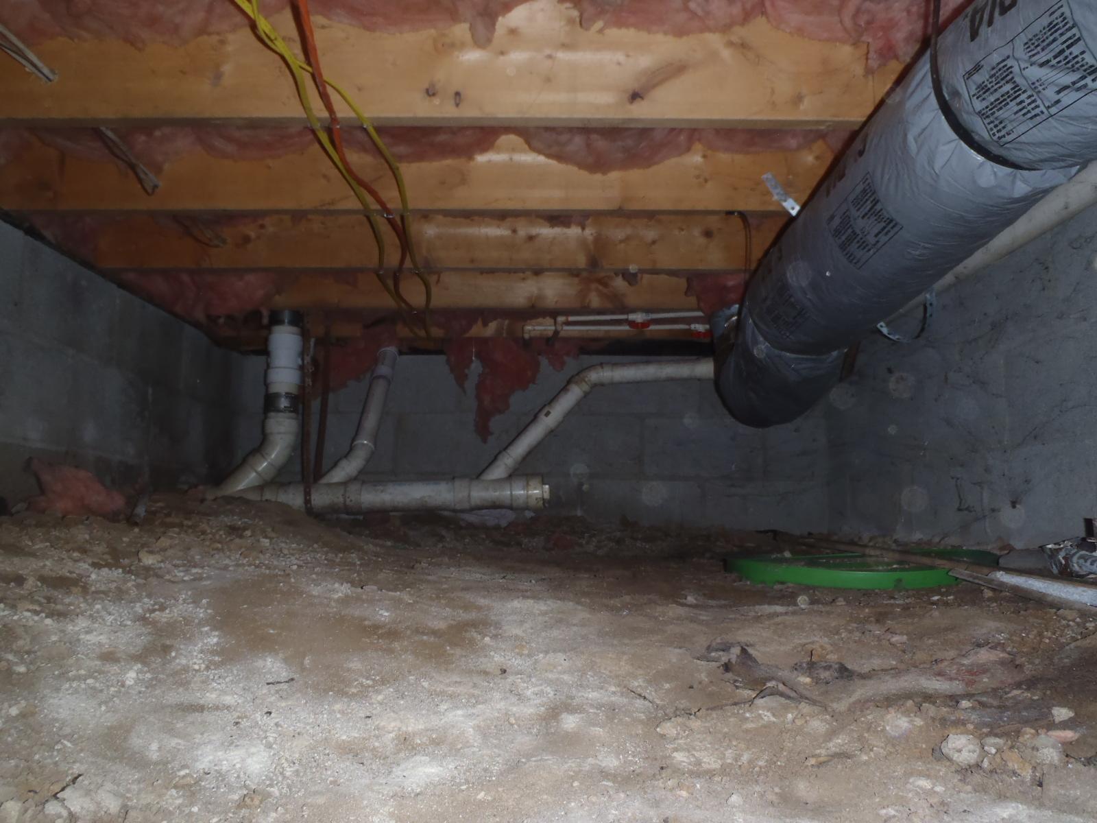 Home Insulation Services Encapsulating a Vented Crawl Space in