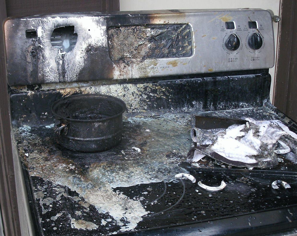  Damaged stove