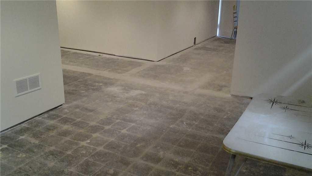 Beautiful Waterproof Basement Floors in East Elmhurst, Queens NY Cold