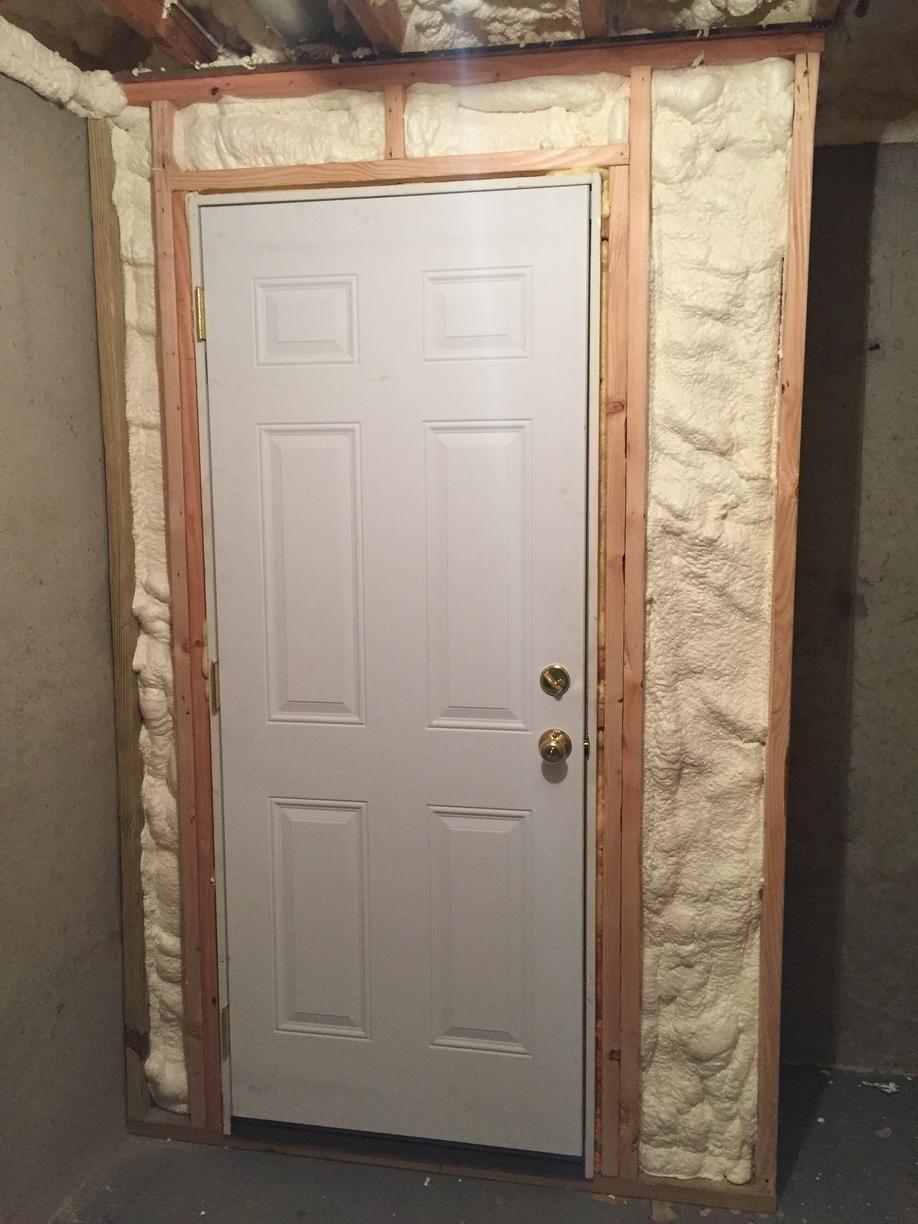 Home Insulation Insulated Door at the Bottom of Hatch Steps in