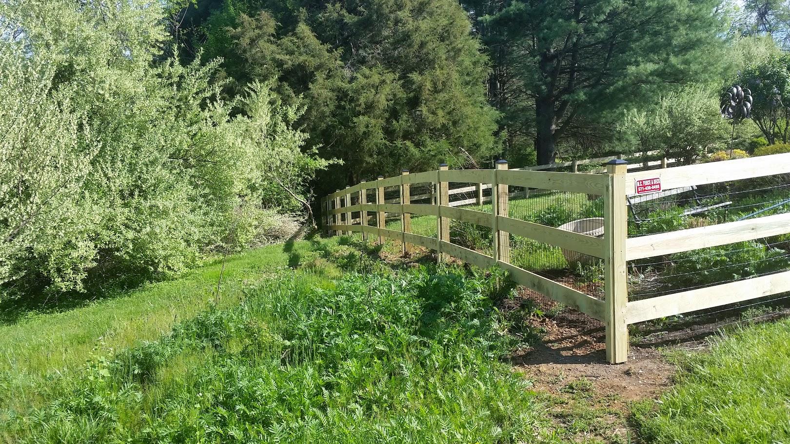 MC Fence And Deck Residential Fencing Photo Album Paddock Fence