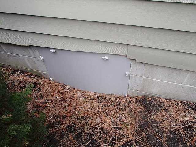 New Crawl Space Door