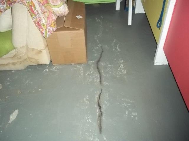 Floor crack due to foundation structural issues in a Scarsdale, NY home