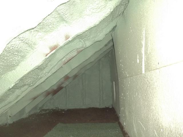 Spray Foam Insulated Side Attic