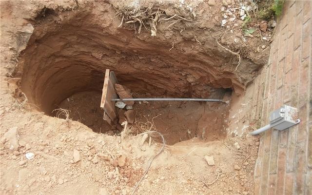 Wall Anchors brace Foundation